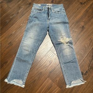 Levi's Light Blue Straight Leg Women’s Jeans with Distressed Hem